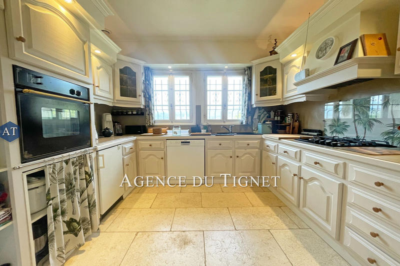 Maison - 148 m² - 5 pièces