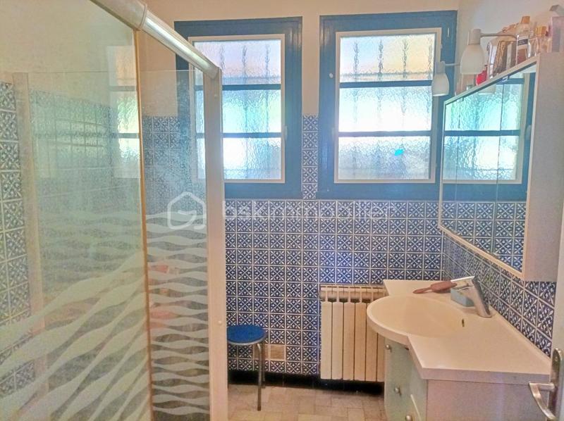 Maison - 93 m² - 6 pièces