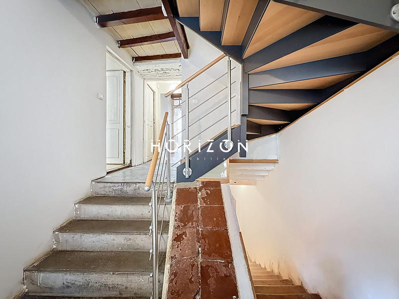Maison ancienne - 170 m² - 255 pièces