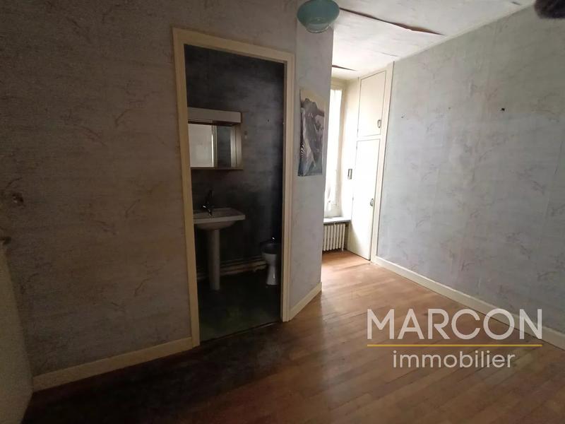 Immeuble - 103 m² - 5 pièces