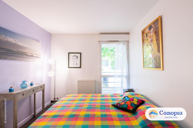 Appartement - 80 m² - 4 pièces