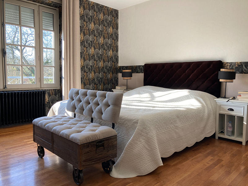 Maison - 220 m² - 11 pièces