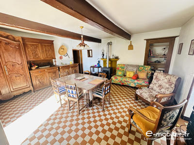 Maison - 80 m² - 4 pièces