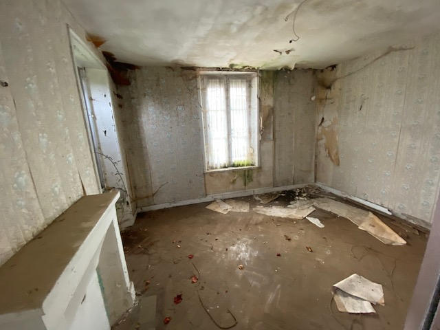 Maison - 102 m² - 4 pièces