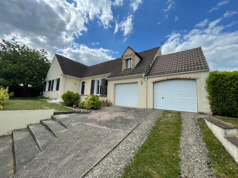 Maison - 95 m² - 4 pièces