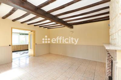 Maison - 208 m² - 12 pièces