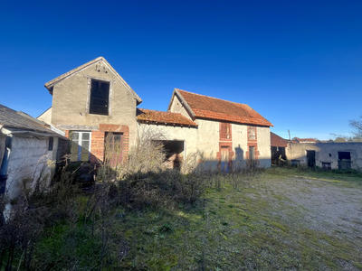 Propriété - 330 m² - 12 pièces