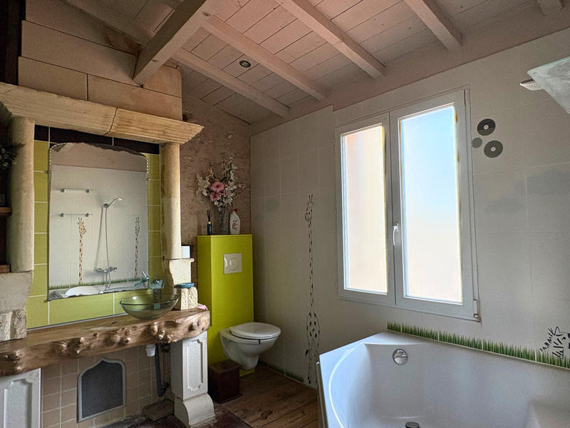 Maison - 90 m² - 3 pièces