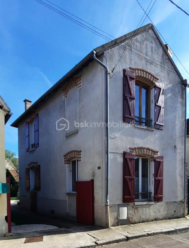 Maison ancienne - 64 m² - 3 pièces
