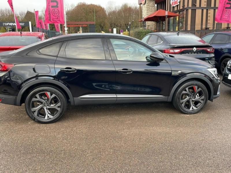 Renault Arkana E-Tech 145 - 21b R.S. Line