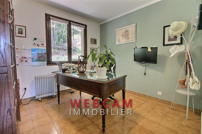 Maison - 146 m² - 5 pièces