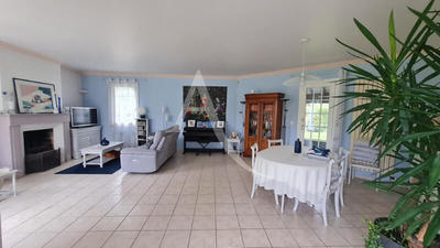 Maison - 175 m² - 6 pièces