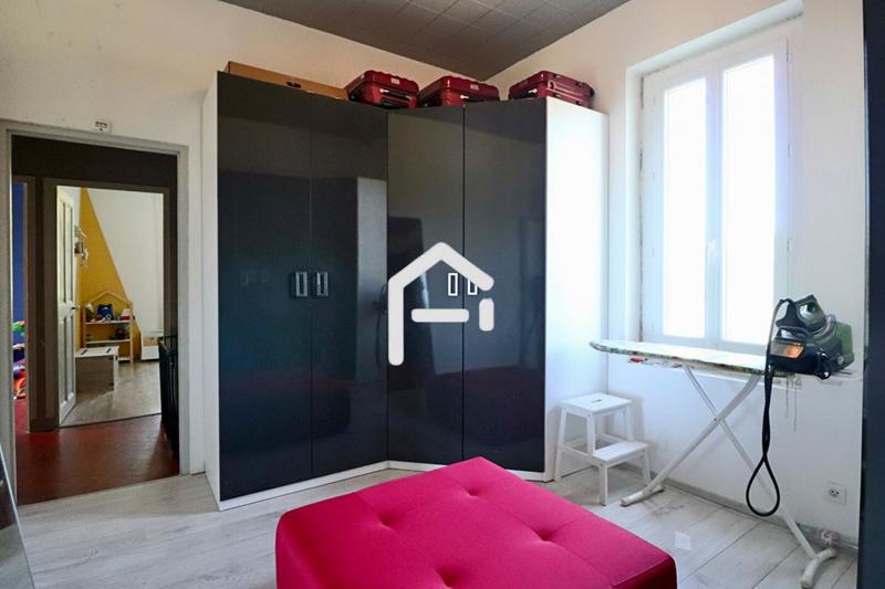 Mas - 259 m² - 8 pièces