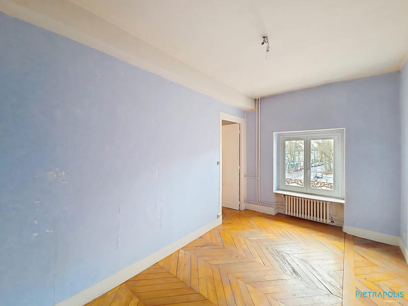 Appartement - 105 m² - 4 pièces