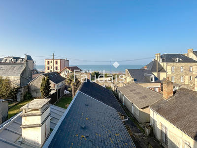 Maison - 110 m² - 2 pièces