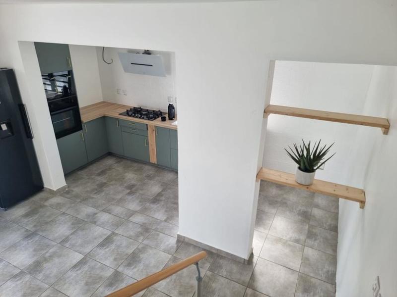 Maison - 90 m² - 1 pièce