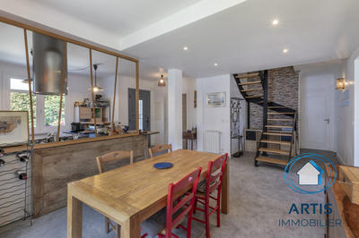 Duplex - 126 m² - 5 pièces