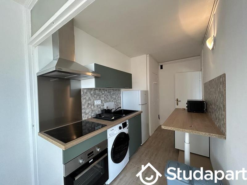 Chambre - 14 m² - 1 pièce