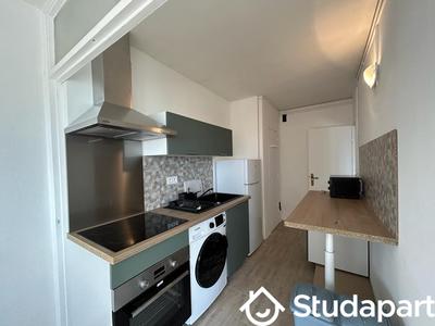 Chambre - 14 m² - 1 pièce