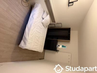 Chambre - 12 m² - 1 pièce