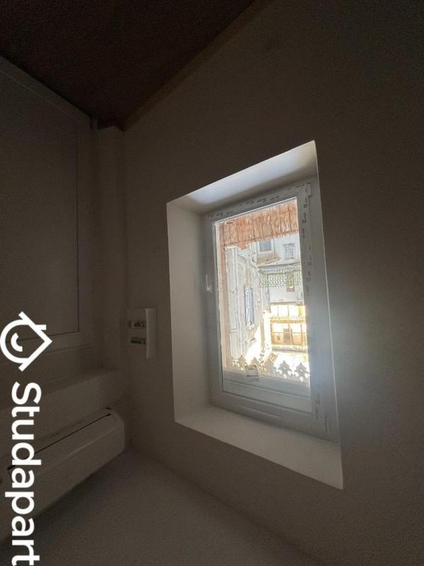 Appartement - 15 m² - 1 pièce