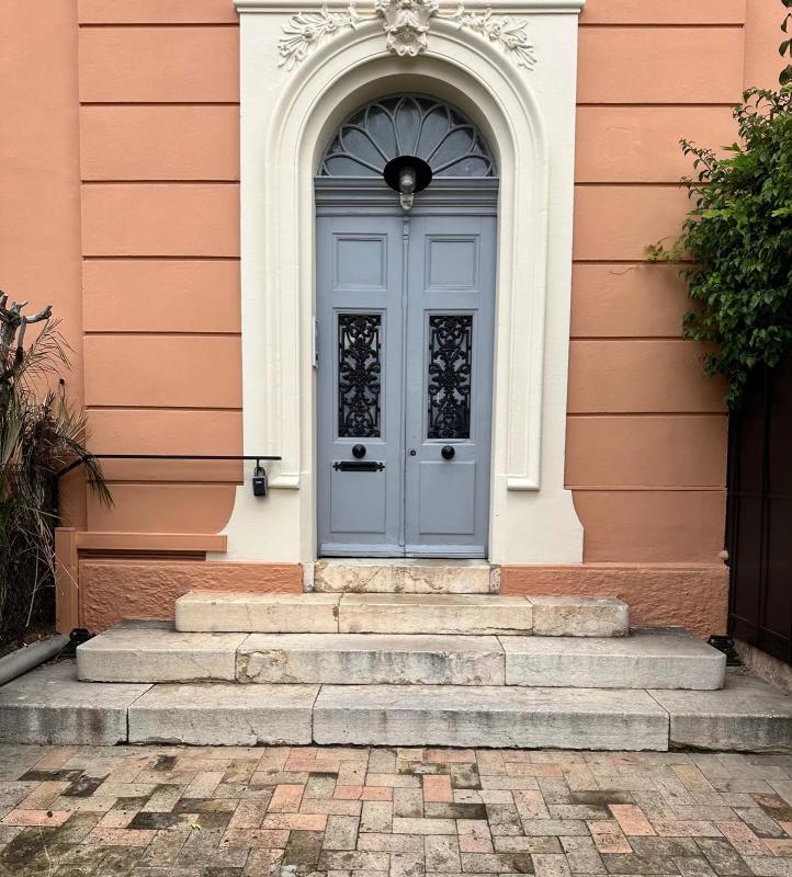 Appartement - 125 m² - 6 pièces