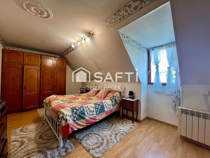 Maison - 104 m² - 5 pièces