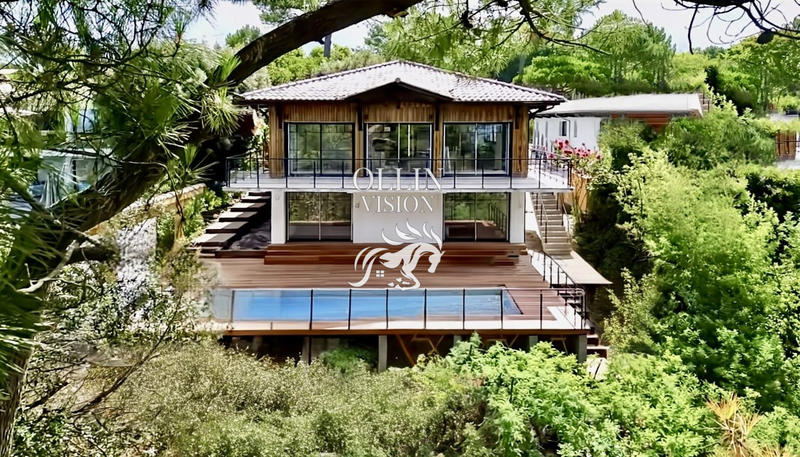 Villa - 190 m² - 7 pièces