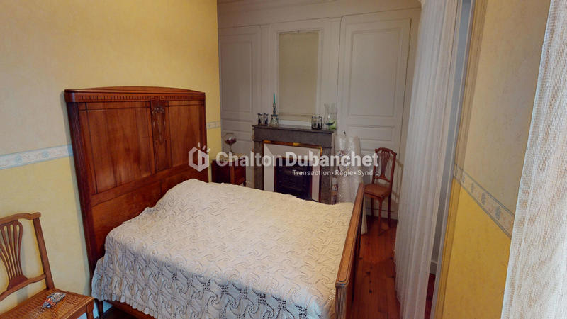 Maison - 280 m² - 9 pièces