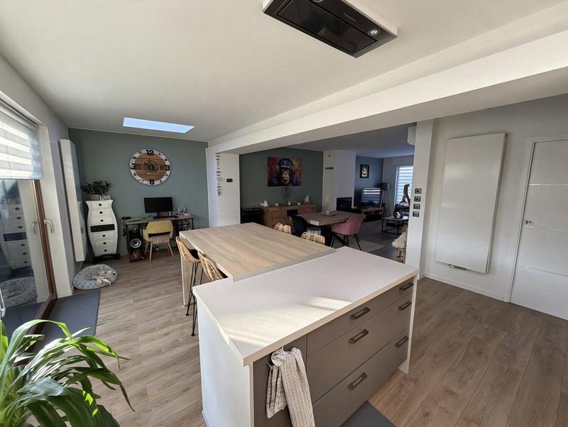 Maison - 103 m² - 4 pièces