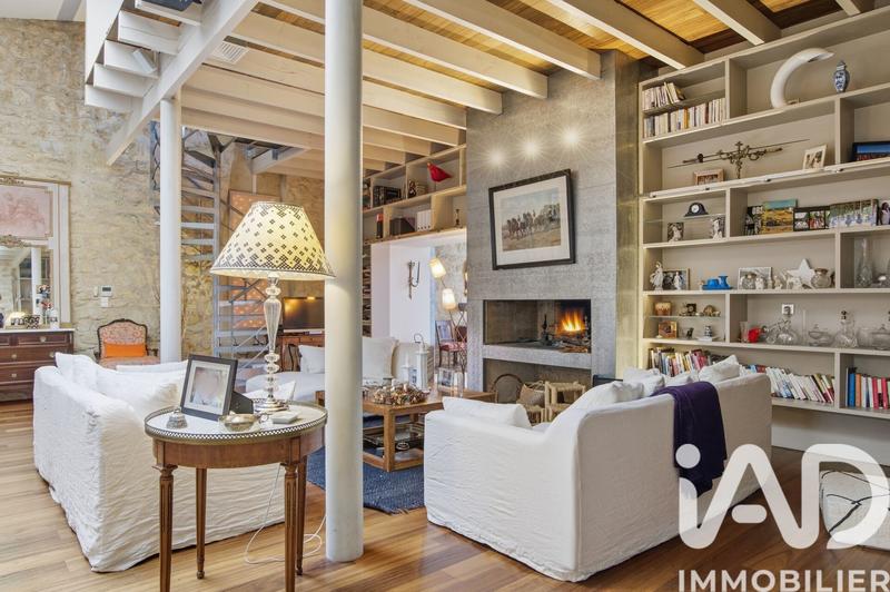 Loft - 195 m² - 5 pièces