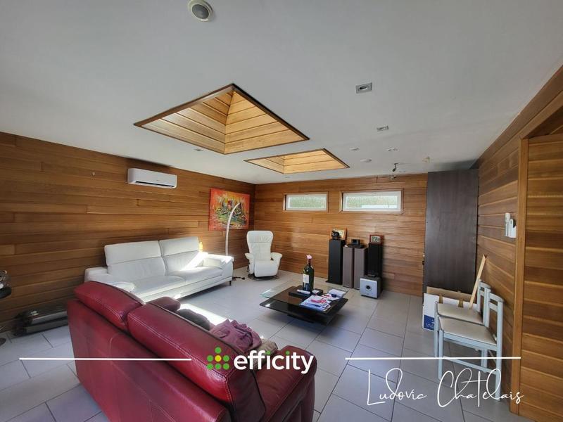 Maison - 130 m² - 6 pièces