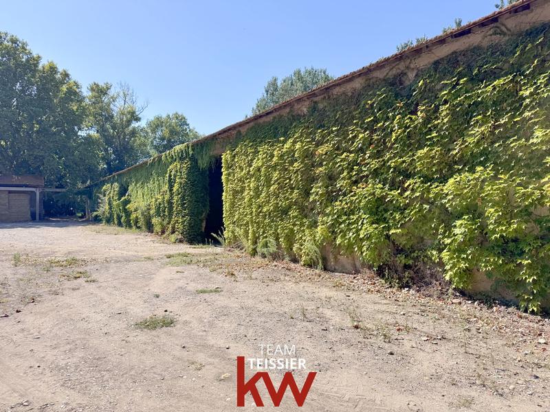 Bastide - 900 m² - 15 pièces