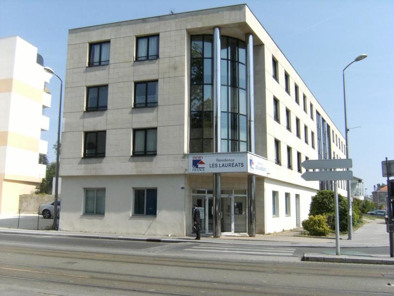 Studio - 18 m² - 1 pièce