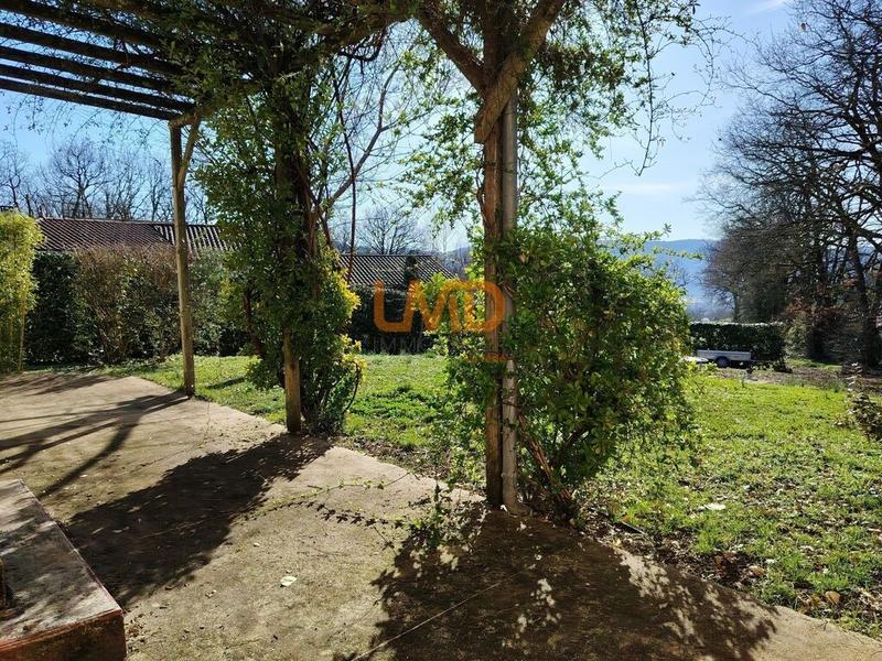 Maison - 155 m² - 6 pièces