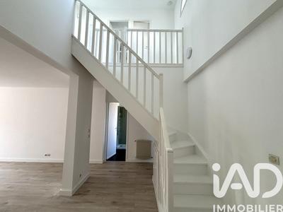 Maison - 106 m² - 4 pièces
