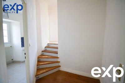 Maison traditionnelle - 215 m² - 6 pièces