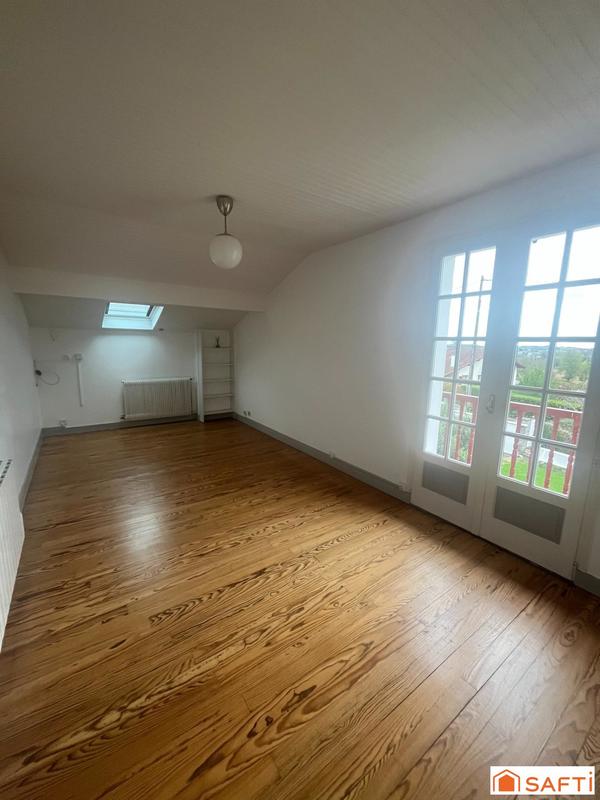 Villa - 200 m² - 6 pièces