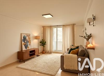 Appartement - 88 m² - 5 pièces