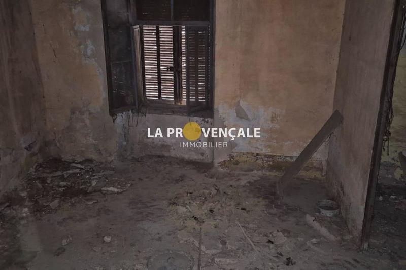 Immeuble - 200 m² - 9 pièces