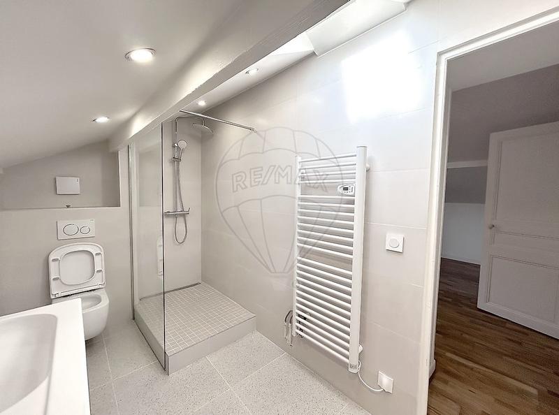 Maison - 127 m² - 6 pièces