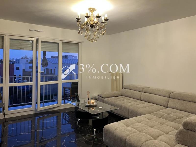 Appartement - 80 m² - 5 pièces