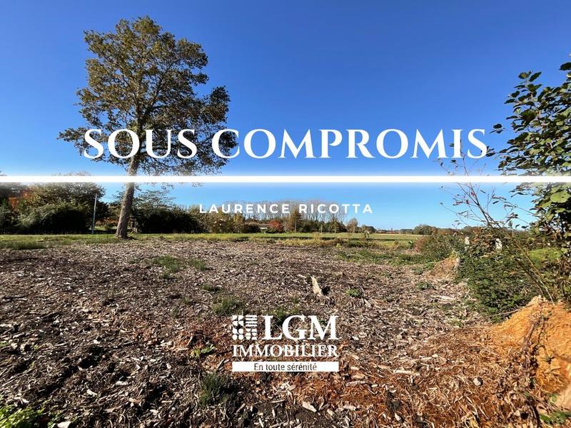 Terrain constructible - 720 m²