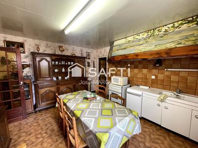 Maison - 125 m² - 5 pièces