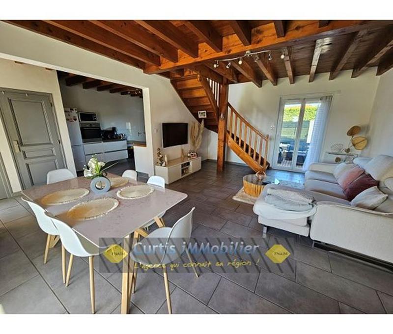 Maison - 92 m² - 4 pièces