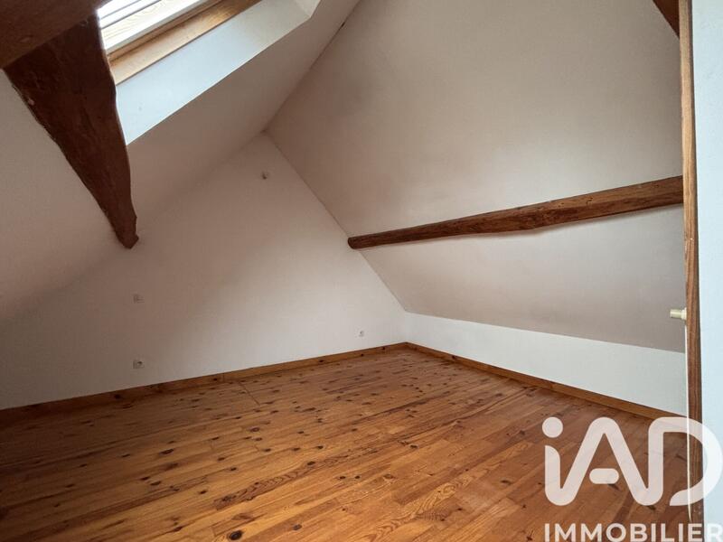 Maison - 107 m² - 6 pièces