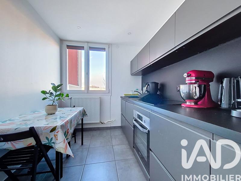 Appartement - 67 m² - 3 pièces
