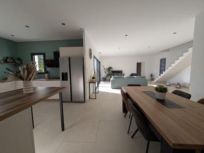 Villa - 147 m² - 5 pièces