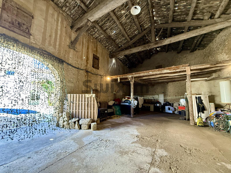 Mas - 510 m² - 17 pièces