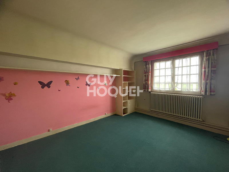 Maison - 205 m² - 8 pièces